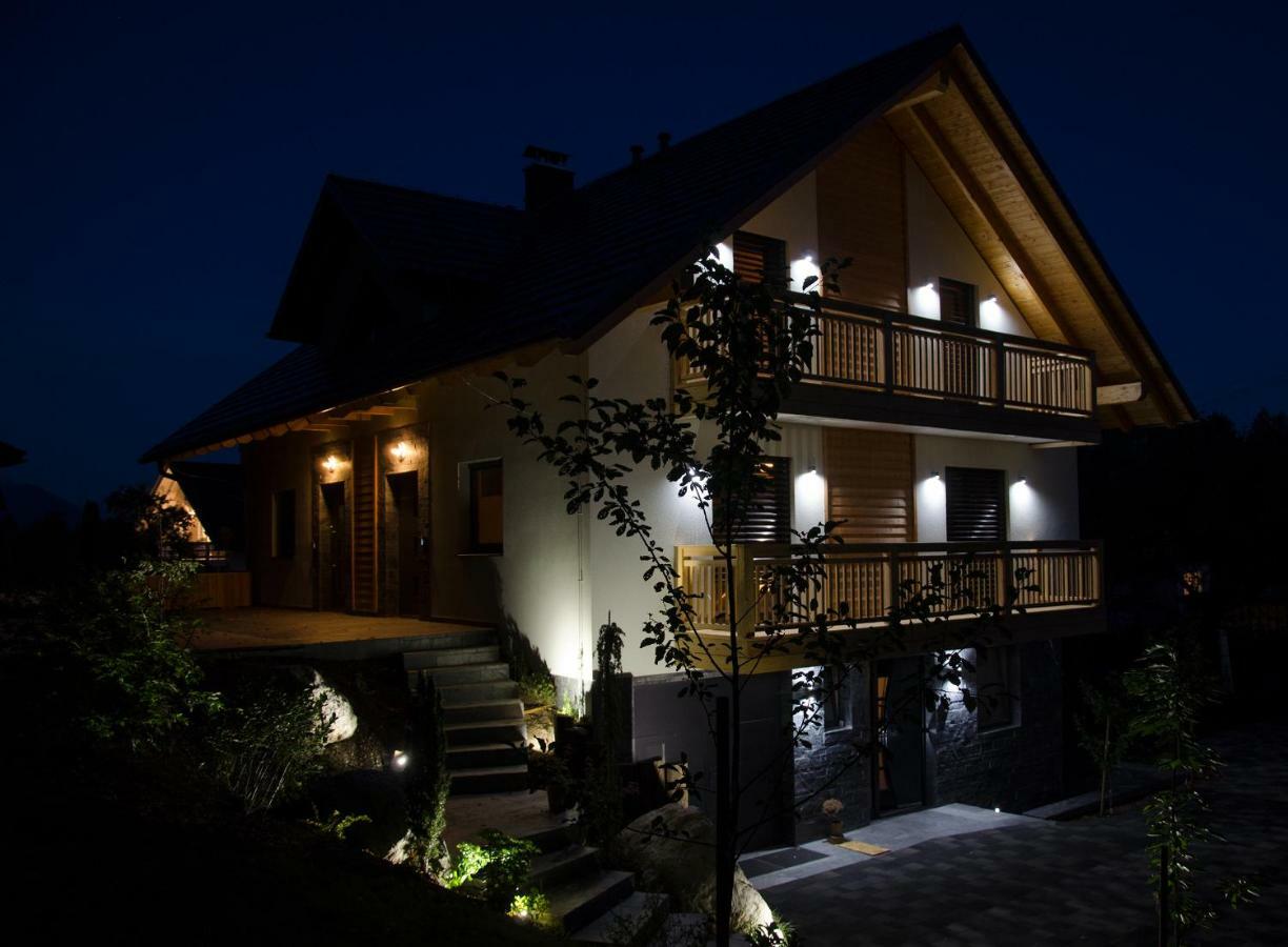 Apartmaji Rajska Ptica ブレッド エクステリア 写真